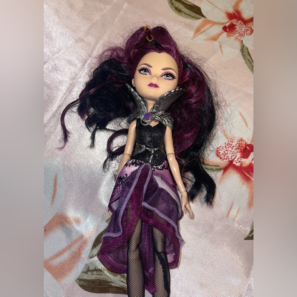 Ever after high doll raven